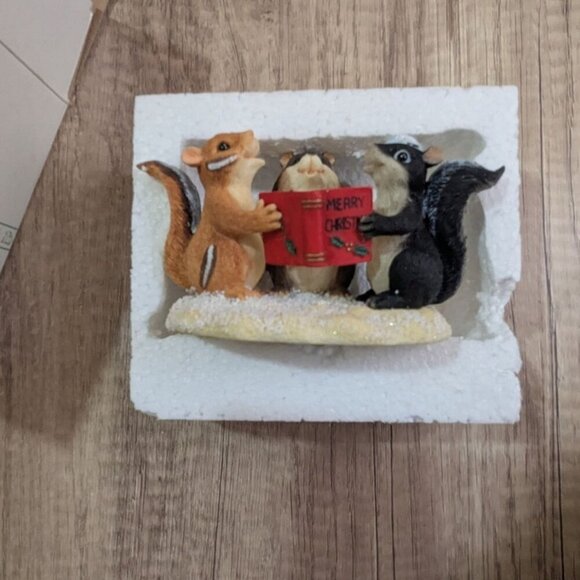 Fitz & Floyd Charming Tails The Christmas Trio Figurine Skunk Chipmunk Racoon - Picture 5 of 9